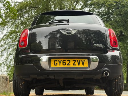 Mini Countryman COOPER D 18