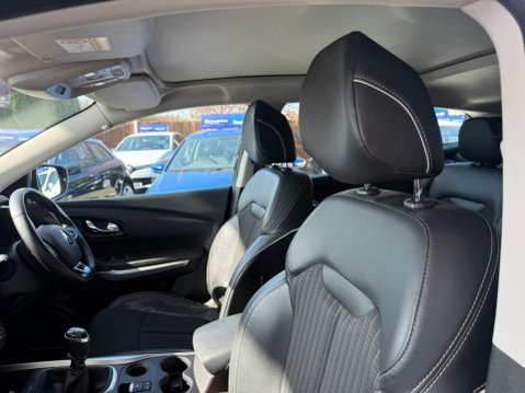 Renault Kadjar 1.2 TCe Signature Nav Euro 6 (s/s) 5dr 39