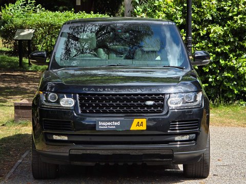 Land Rover Range Rover 3.0 Range Rover Vogue TDV6 Auto 4WD 5dr 22