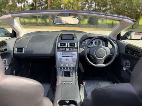 Aston Martin DB9 5.9 DB9 Volante Auto 2dr 2