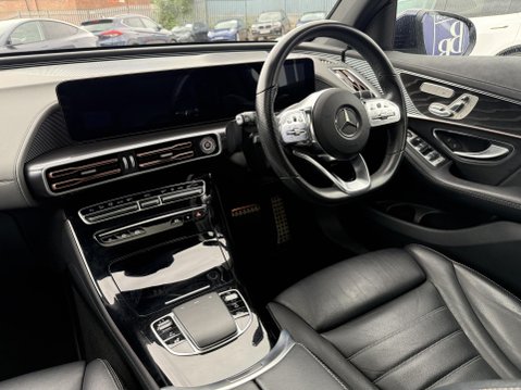Mercedes-Benz EQC EQC 400 80kWh AMG Line (Premium Plus) SUV 5dr Electric Auto 4MATIC (408 ps) 29