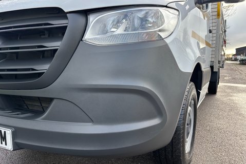 Mercedes-Benz Sprinter 315 Cdi Progressive Dropside with Tail Lift & Safety Rails 21