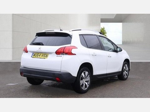 Peugeot 2008 1.2 VTi Active Euro 5 5dr 4