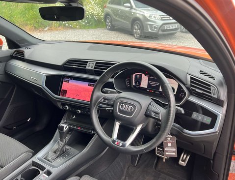 Audi Q3 1.5 Q3 S Line 35 TFSI MHEV Semi-Auto 5dr 17