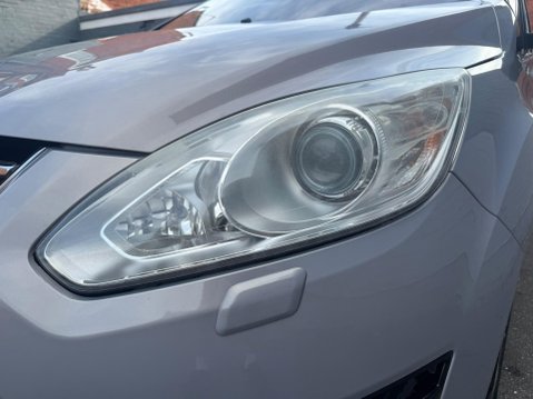Ford C-Max 1.0T EcoBoost Titanium X Euro 5 (s/s) 5dr 40