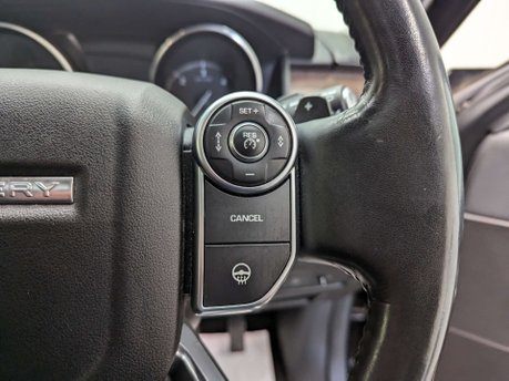 Land Rover Discovery 3.0 Discovery HSE TD6 Auto 4WD 5dr 77