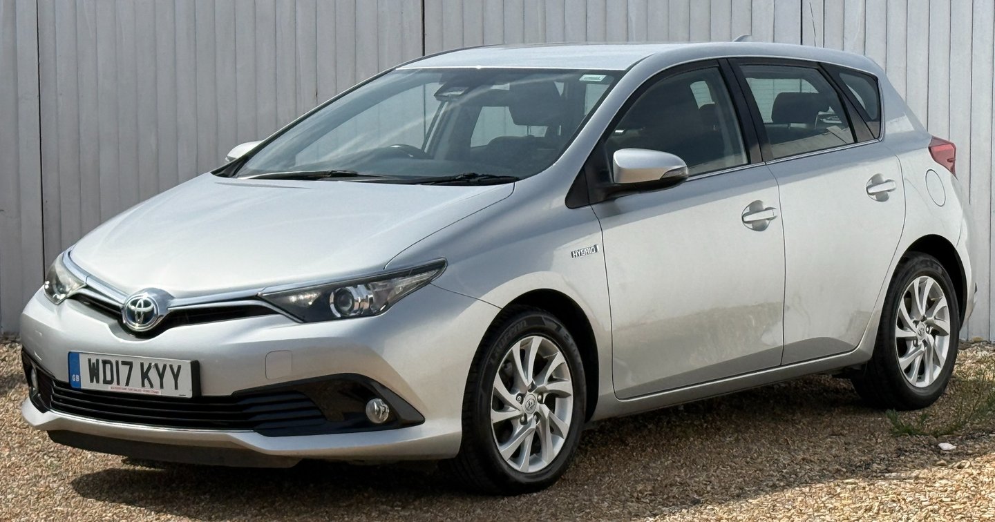 2017 Toyota Auris