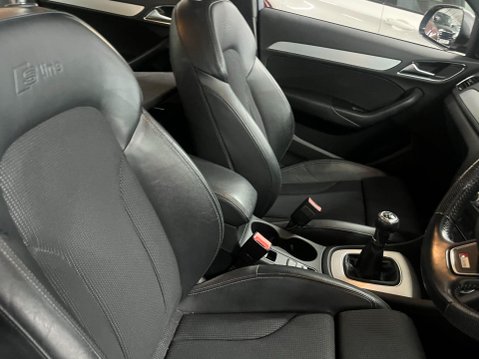 Audi Q3 2.0 TDI S line quattro Euro 5 (s/s) 5dr 7