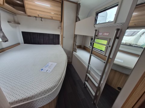 Bailey Pegasus grande GT 75 Amalfi  16