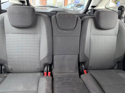 Ford Grand C-Max 1.5 TDCi Titanium Euro 6 (s/s) 5dr 13