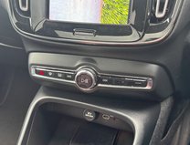 Volvo XC40 Recharge Twin 78kWh Pro SUV 5dr Electric Auto AWD (408 ps) 25