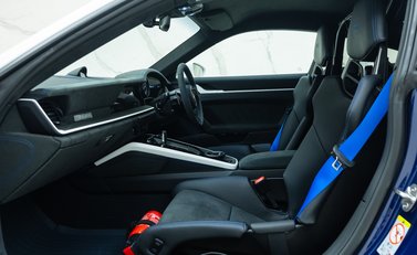 Porsche 911 DAKAR (992) 18