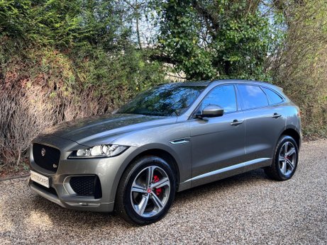 Jaguar F-Pace 3.0 D300 V6 S Auto AWD Euro 6 (s/s) 5dr 50