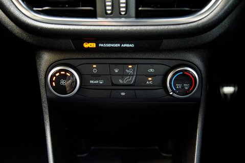 Ford Fiesta ST-LINE 26