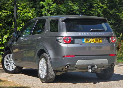 Land Rover Discovery Sport 2.0 Discovery Sport SE Tech TD4 Auto 4WD 5dr 8