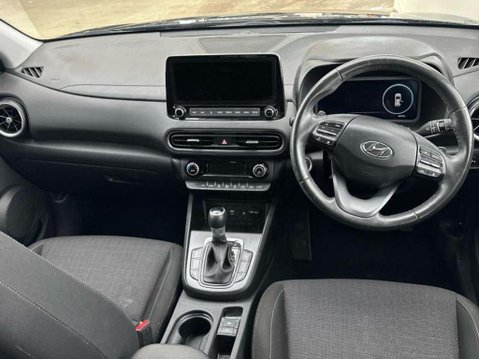 Hyundai KONA GDI PREMIUM 3