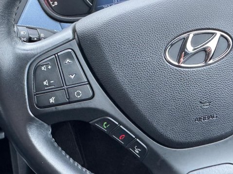 Hyundai i10 1.2 Premium Euro 5 5dr 14