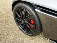 Aston Martin DB11 4.0L V8 Coupe 37