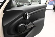 Mini Hatch 1.5 Cooper Auto 5dr 25