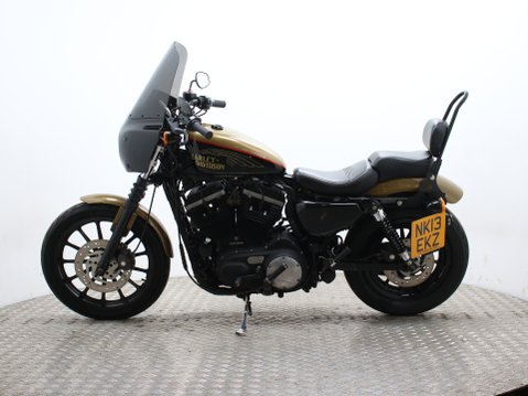 Harley-Davidson Sportster IRON 883 XL N 13 8