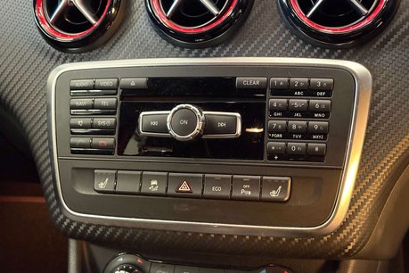 Mercedes-Benz A Class 2.0 A45 AMG Hatchback 5dr Petrol SpdS DCT 4MATIC Euro 6 (s/s) (360 ps) 51