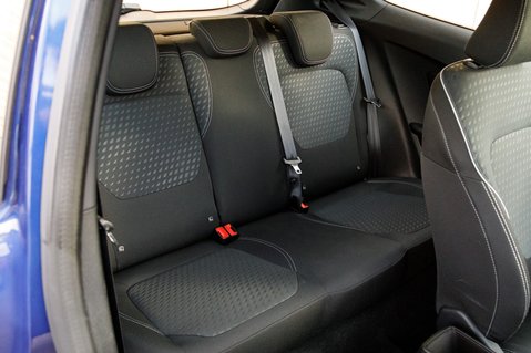 Ford Fiesta ZETEC 32