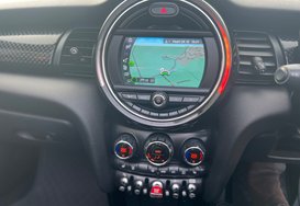 Mini Convertible COOPER S CLASSIC AUTO CONVERTIBLE 43