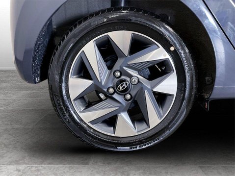 Hyundai i10 1.2 Advance Hatchback 5dr Petrol Auto Euro 6 (s/s) (79 ps) Air Con - Blueto 10