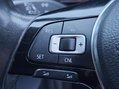 Volkswagen Caravelle 2.0 BiTDI BlueMotion Tech Executive MPV 5dr Diesel DSG 4Motion Euro 6 (s/s) 53