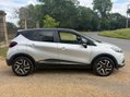 Renault Captur 0.9 TCe ENERGY Iconic SUV 5dr Petrol Manual Euro 6 (s/s) (90 ps) 26