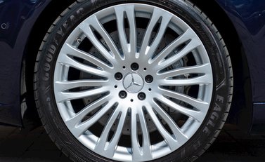 Mercedes-Benz M Class S600 10