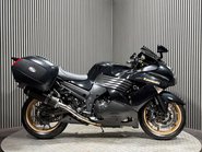 Kawasaki ZZR1400 2010 ONLY 30K STUNNING BIKE PANNIERS LONG MOT WARRANTY 1400CC 4
