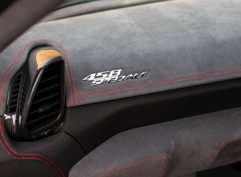 Ferrari 458 Speciale 18