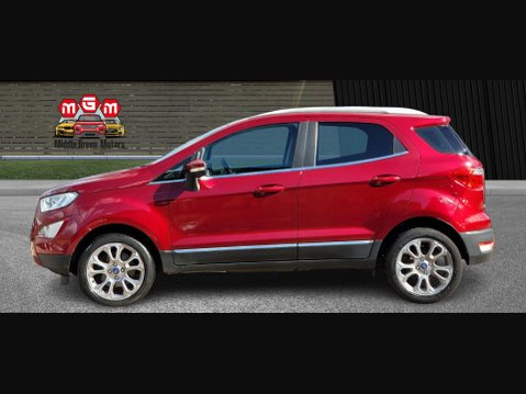 Ford Ecosport TITANIUM 9