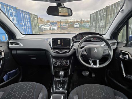 Peugeot 2008 1.2 PureTech Signature SUV 5dr Petrol EAT Euro 6 (s/s) (130 ps) 17