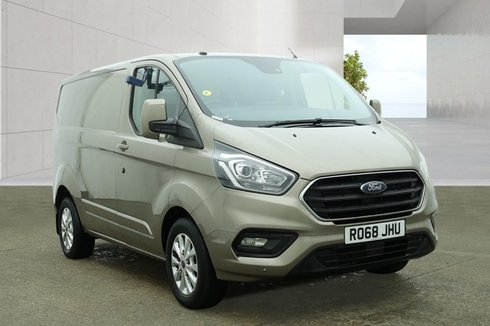 Ford Transit Custom SWB L1H1 Low Roof Limited 280 Air Con Alloys Sensors EURO 6 NO VAT