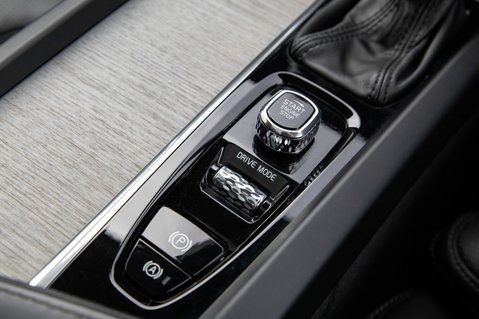 Volvo V60 D3 INSCRIPTION PRO 36