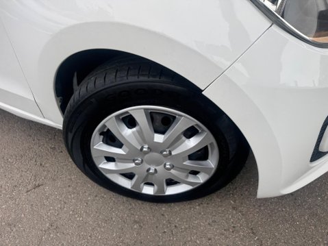 Volkswagen Up 1.0 BlueMotion Tech Move up! Euro 6 (s/s) 3dr 14