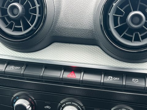 Audi Q2 TFSI SE 23