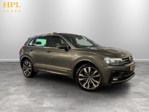 Volkswagen Tiguan 2.0 BiTDI R-Line Tech SUV 5dr Diesel DSG 4Motion Euro 6 (s/s) (240 ps) 1