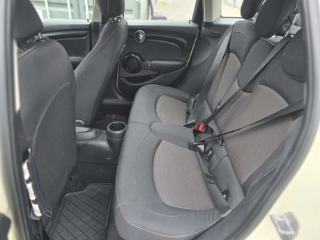 Mini Hatch 1.5 Cooper GPF Hatchback 5dr Petrol Steptronic Euro 6 (s/s) (136 ps) 22