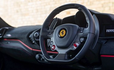 Ferrari 488 Pista 11