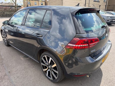 Volkswagen Golf GTE NAV DSG 6