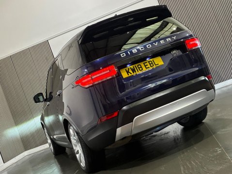 Land Rover Discovery 3.0 TD V6 HSE Luxury Auto 4WD Euro 6 (s/s) 5dr 59