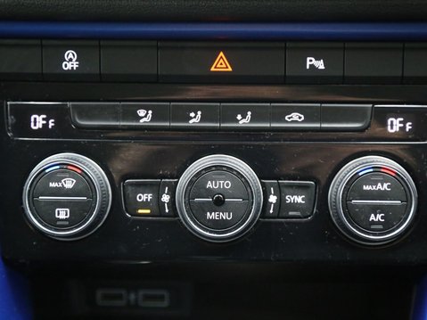 Volkswagen T-Roc 1.0 TSI Design Euro 6 (s/s) 5dr 17