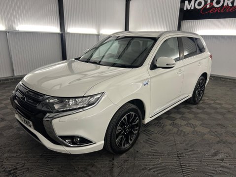 Mitsubishi Outlander 2.0h 12kWh Juro CVT 4WD Euro 6 (s/s) 5dr 3