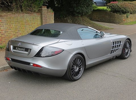 Mercedes-Benz SLR McLaren Roadster 722 S 15