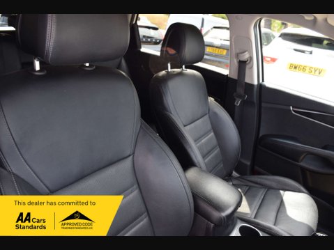 Kia Sorento 2.2 Sorento KX-2 CRDi ISG 4x4 4WD 5dr 36