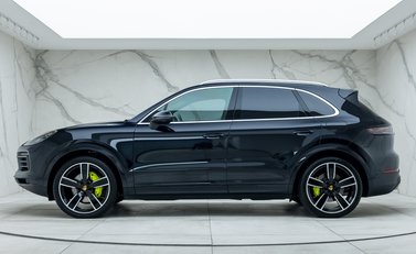 Porsche Cayenne V6 E-Hybrid 2