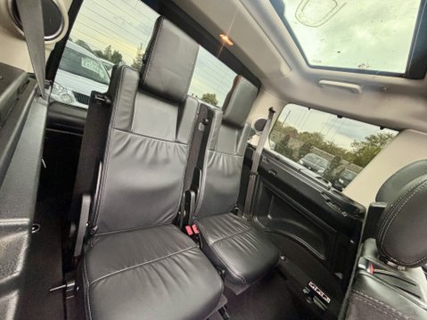 Land Rover Discovery SDV6 HSE LUXURY Lovely Example 13